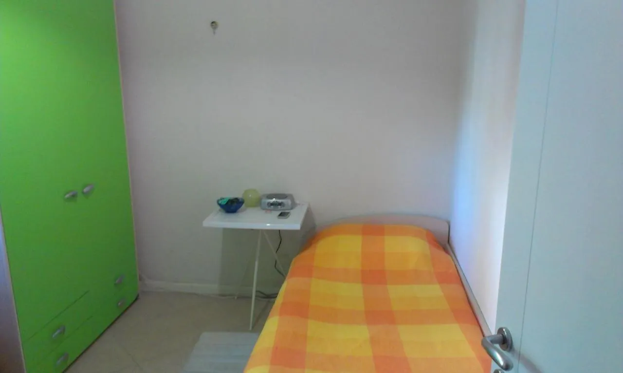 Marina Centro: Pet-Friendly Apartment with Private Parking Rimini